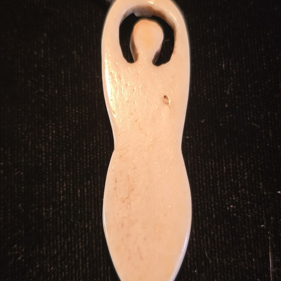 Goddess Collection Pendant, Pin, and Crystal - Picture 6 of 10